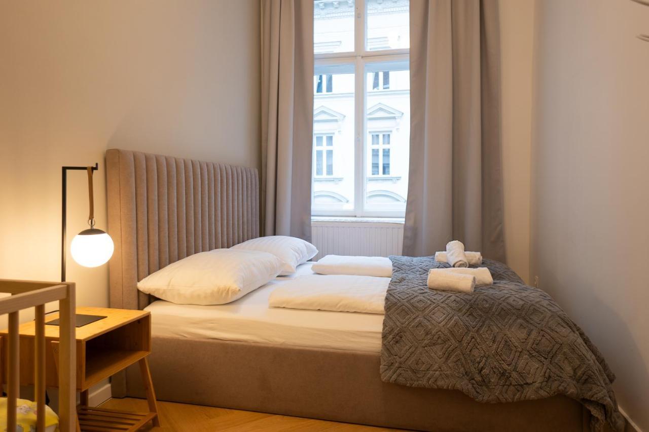 Spacious 110М2 Flat In The City Center Wien Exteriör bild