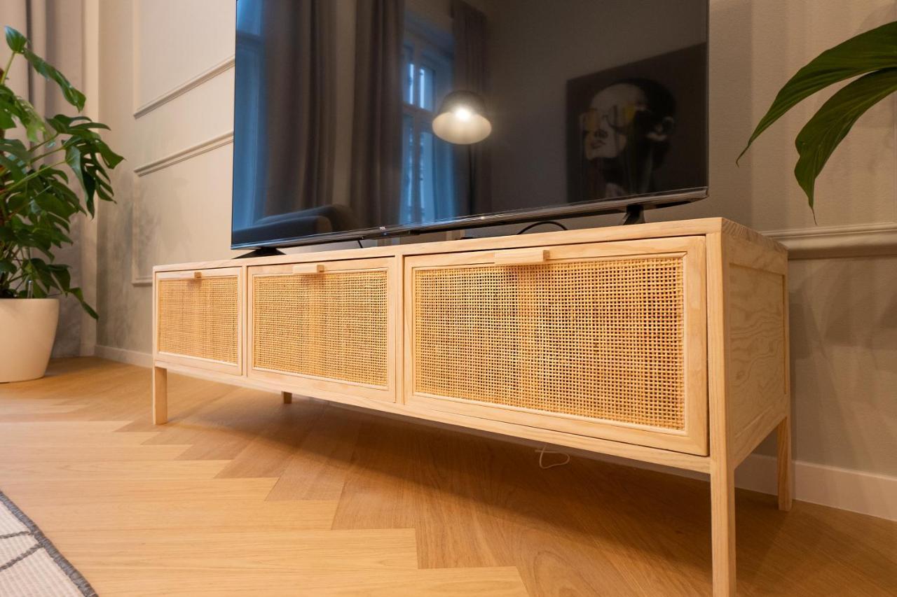 Spacious 110М2 Flat In The City Center Wien Exteriör bild