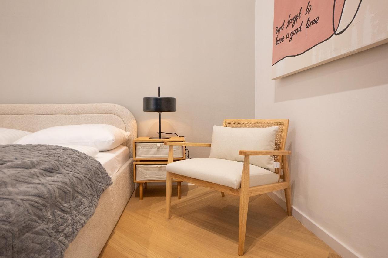 Spacious 110М2 Flat In The City Center Wien Exteriör bild