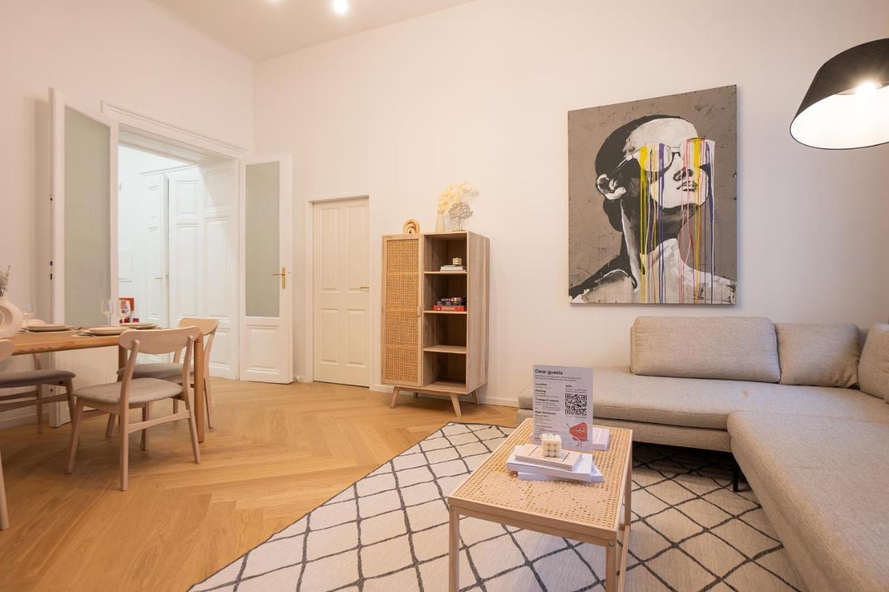 Spacious 110М2 Flat In The City Center Wien Exteriör bild