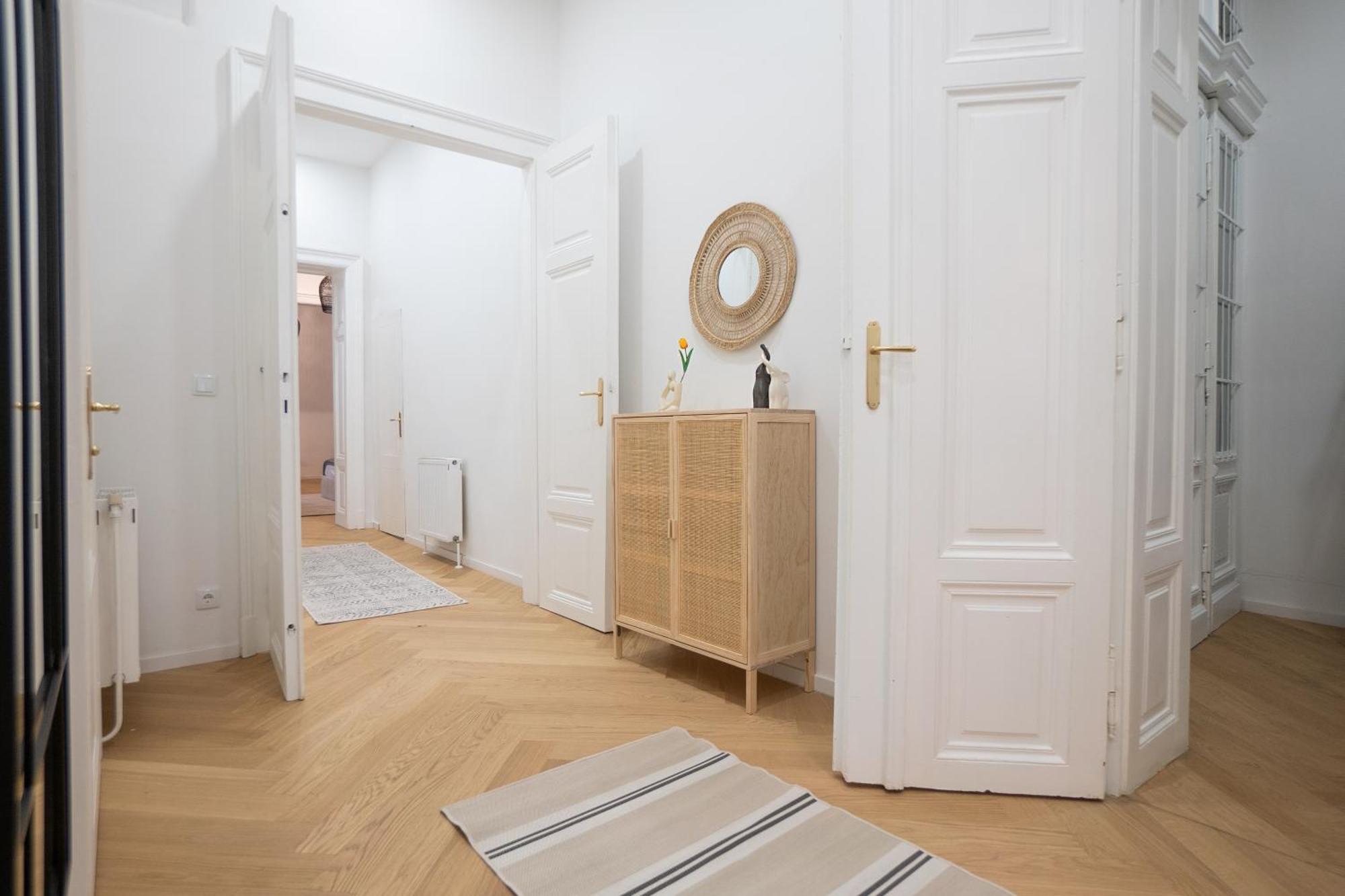 Spacious 110М2 Flat In The City Center Wien Exteriör bild