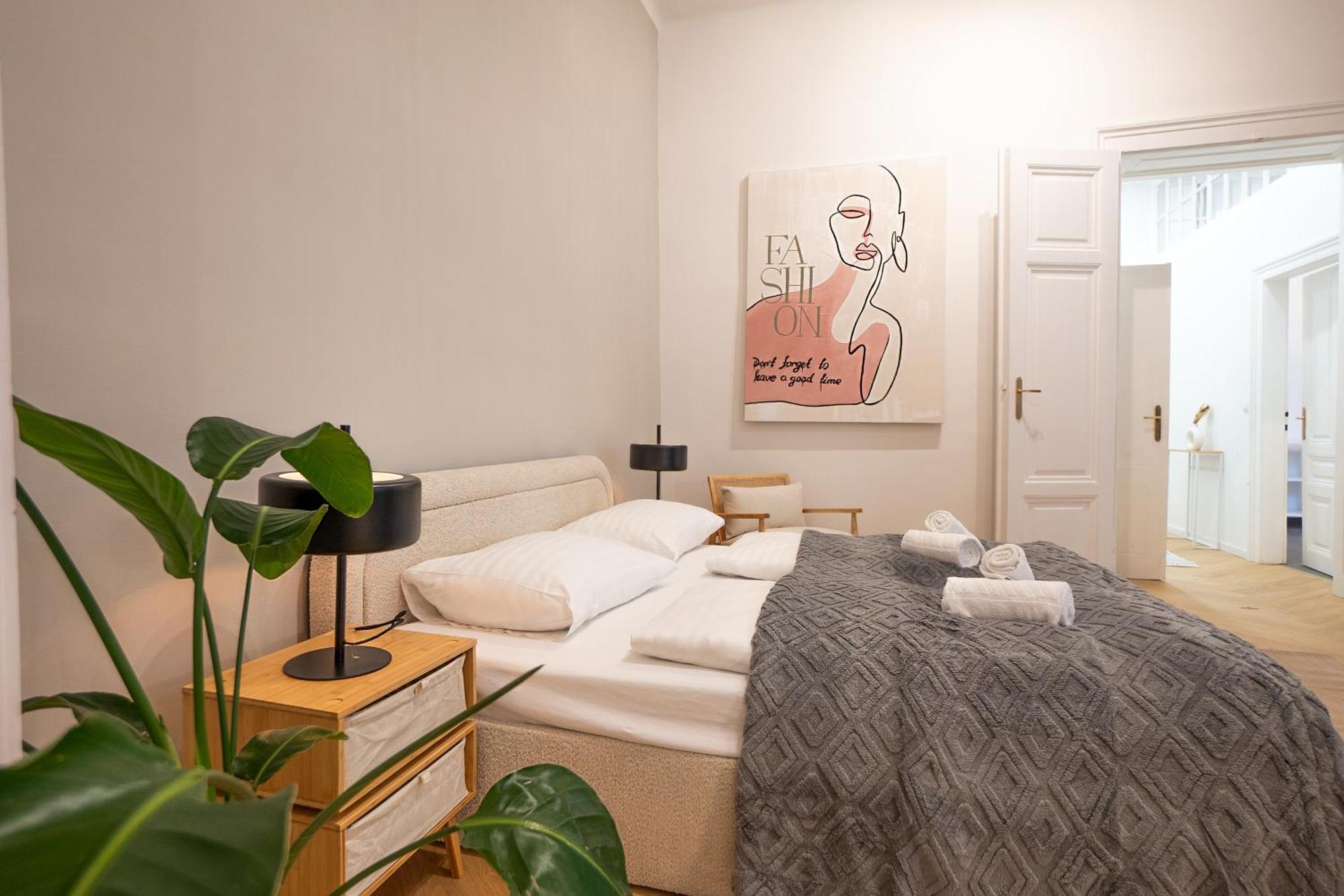 Spacious 110М2 Flat In The City Center Wien Exteriör bild